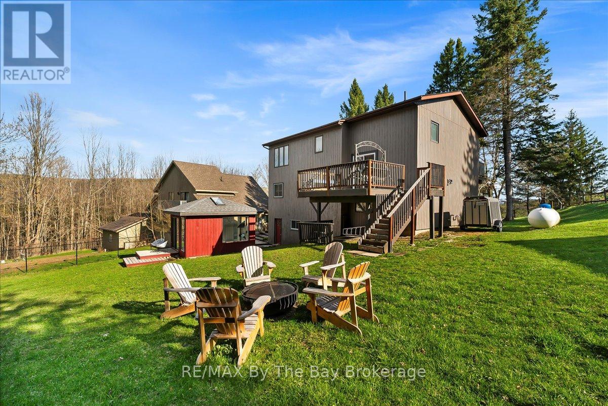 177 Talisman Mountain Drive, Grey Highlands, Ontario  N0C 1G0 - Photo 3 - X12848062