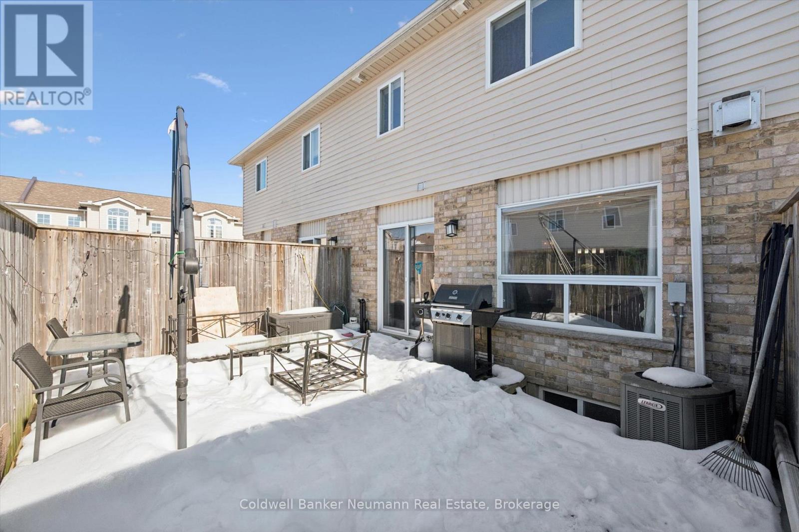 37 - 20 Shackleton Drive, Guelph, Ontario  N1E 0C5 - Photo 33 - X12848198