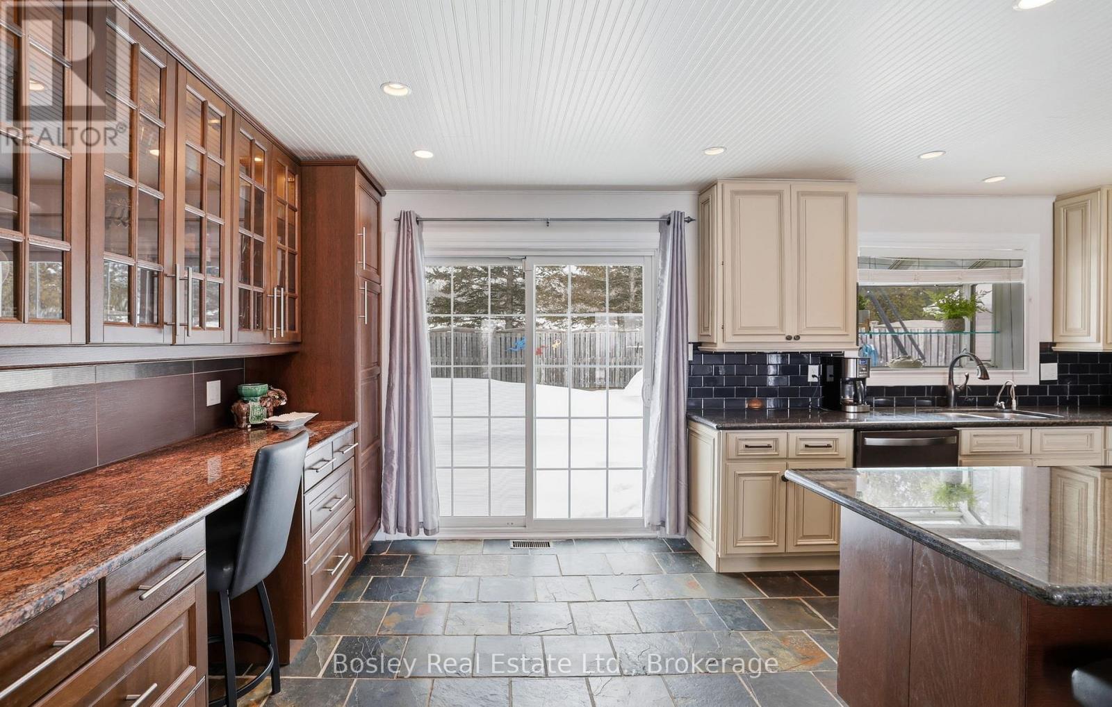 357190 The Blue Mountain Meaford Townline, Meaford, Ontario  N0H 2P0 - Photo 8 - X12848204