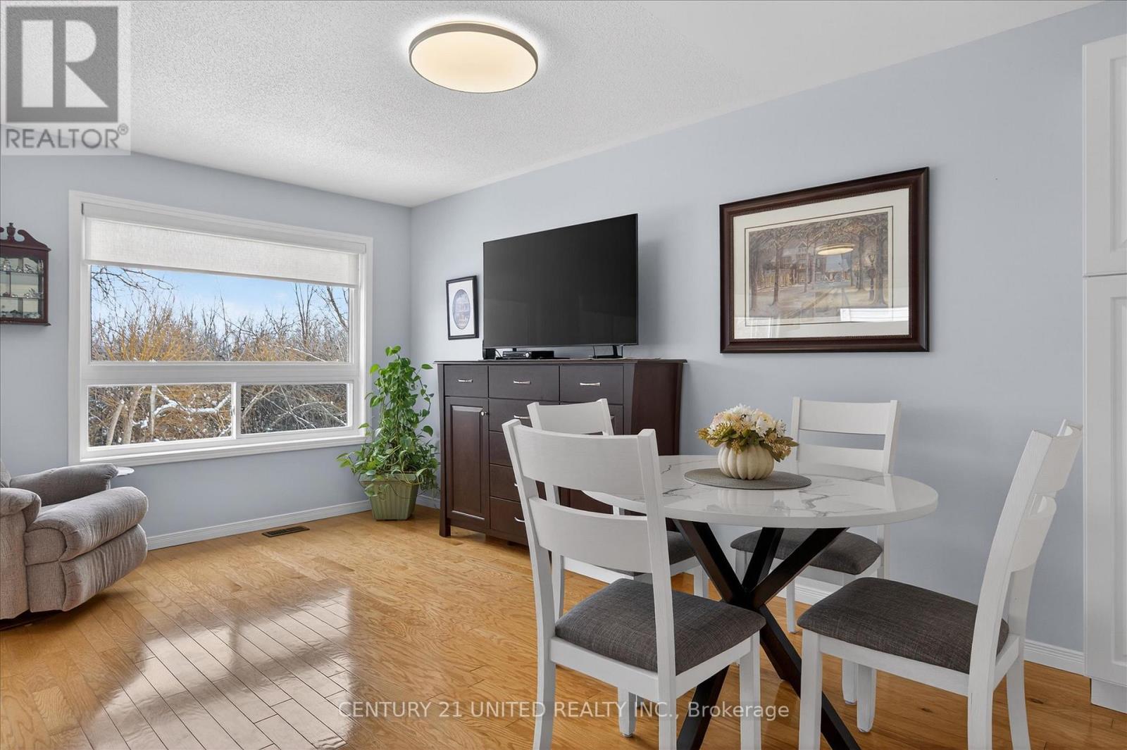 27 - 909 Wentworth Street, Peterborough (Otonabee Ward 1), Ontario  K9J 8R7 - Photo 16 - X12848044