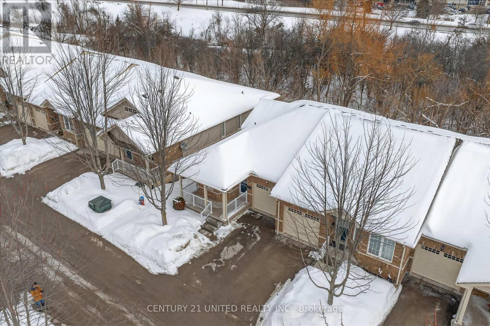 27 - 909 Wentworth Street, Peterborough (Otonabee Ward 1), Ontario  K9J 8R7 - Photo 2 - X12848044