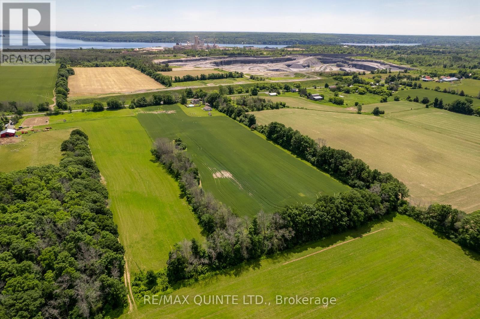 257 Elmbrook Road, Prince Edward County, Ontario  K0K 2T0 - Photo 46 - X12848320