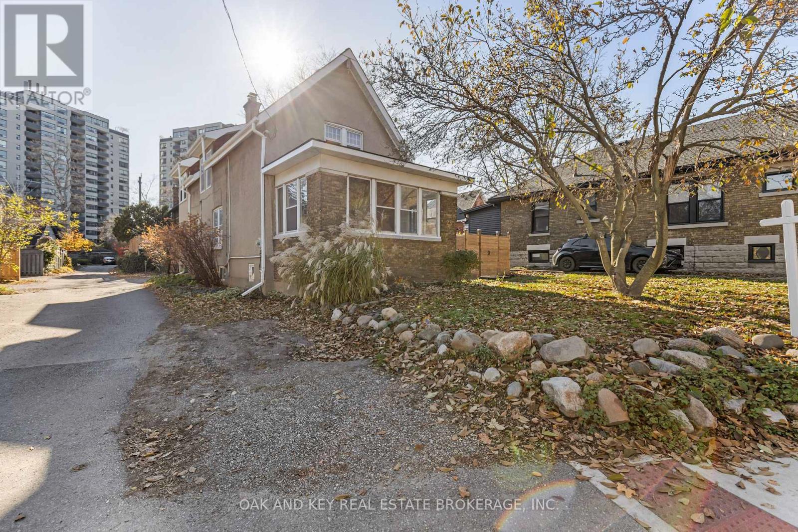 Upper - 23 Carfrae Street, London South, Ontario  N6C 1G1 - Photo 1 - X12848008