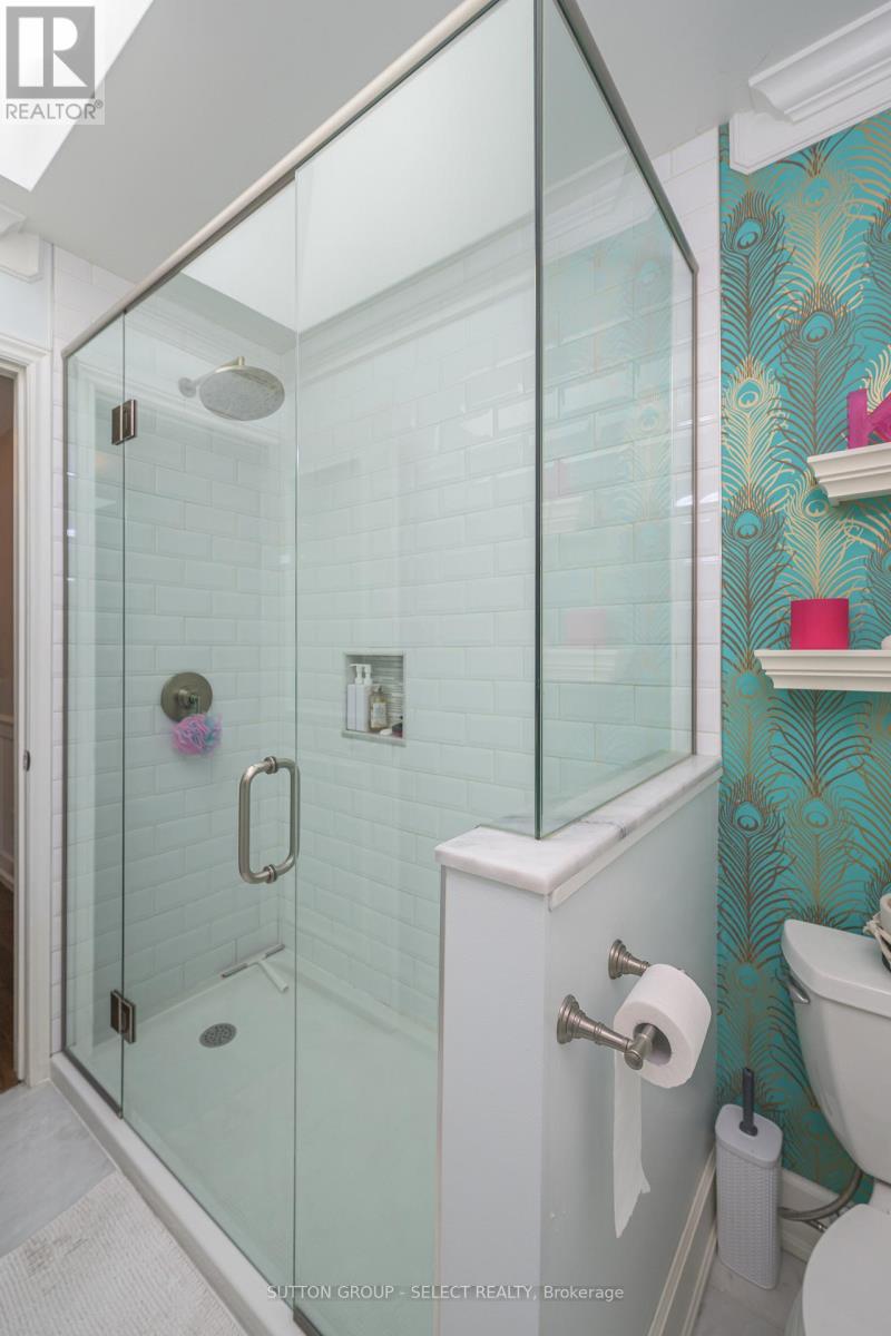 22 Mapleton Place, London South, Ontario  N6K 4A5 - Photo 31 - X12848108