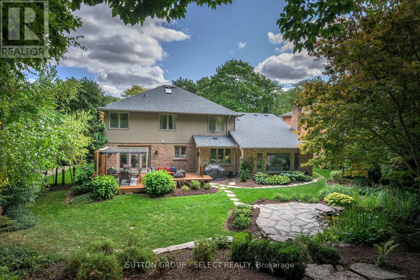 22 Mapleton Place, London South, Ontario  N6K 4A5 - Photo 35 - X12848108