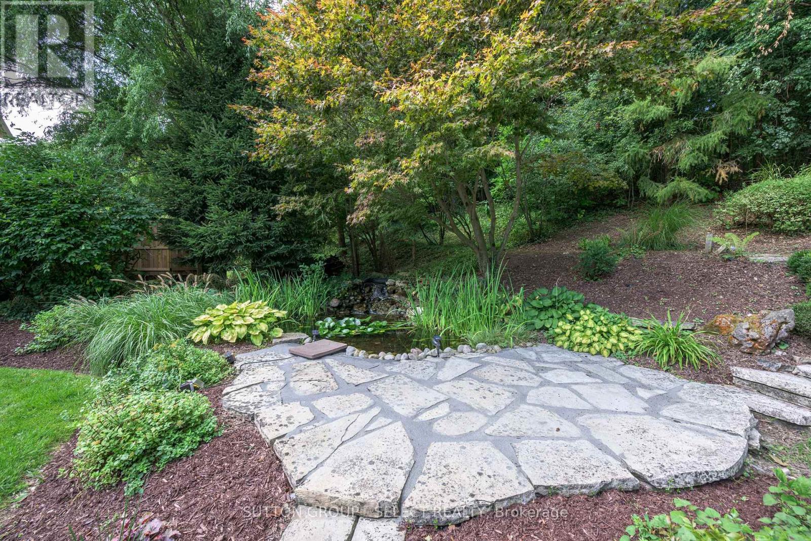 22 Mapleton Place, London South, Ontario  N6K 4A5 - Photo 38 - X12848108