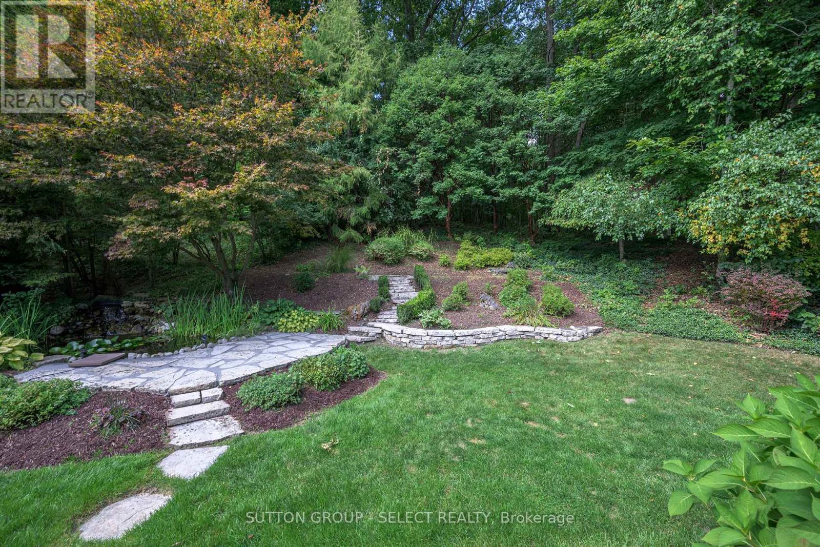 22 Mapleton Place, London South, Ontario  N6K 4A5 - Photo 39 - X12848108