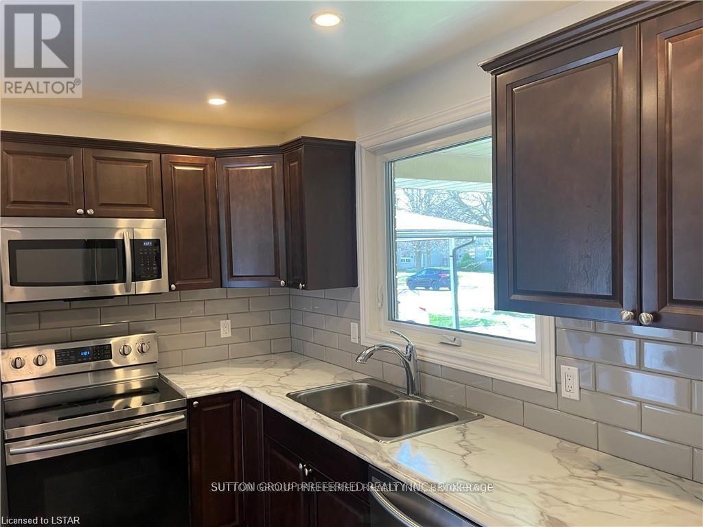 87 Monmore Road, London North, Ontario  N6G 2W7 - Photo 10 - X12848136