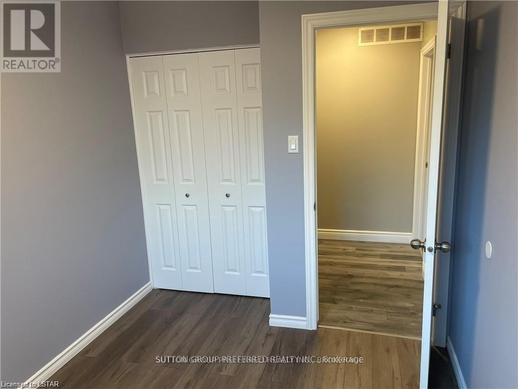 87 Monmore Road, London North, Ontario  N6G 2W7 - Photo 17 - X12848136