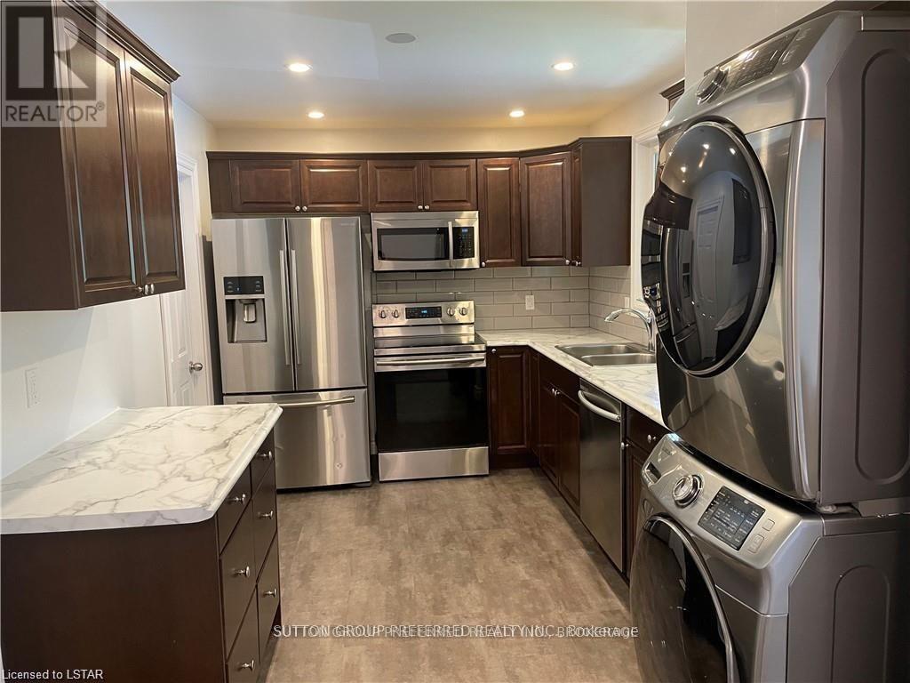 87 Monmore Road, London North, Ontario  N6G 2W7 - Photo 7 - X12848136