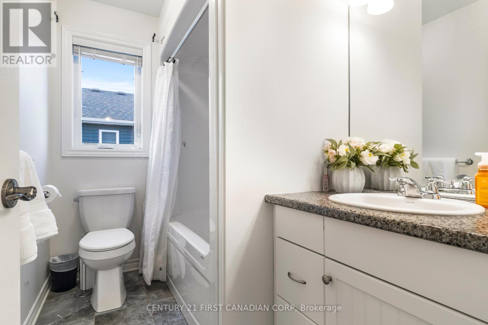 361 Beech Street, Lucan Biddulph, Ontario  N0M 2J0 - Photo 20 - X12848242