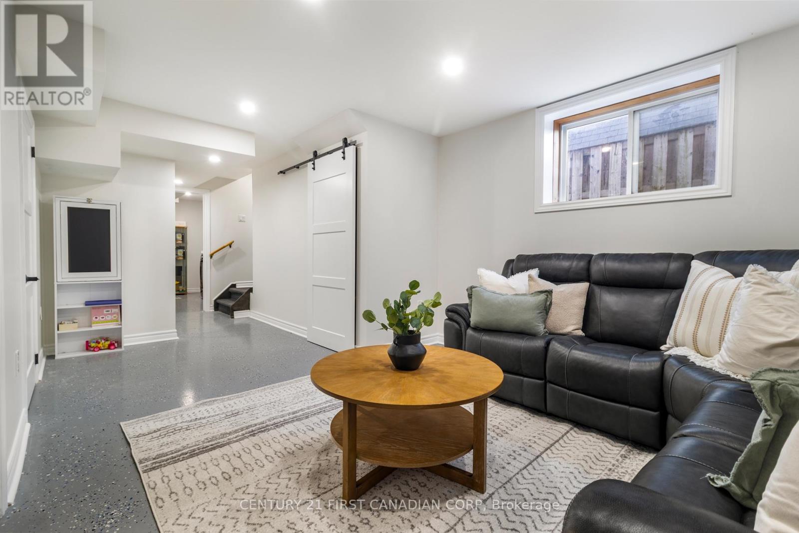 361 Beech Street, Lucan Biddulph, Ontario  N0M 2J0 - Photo 22 - X12848242