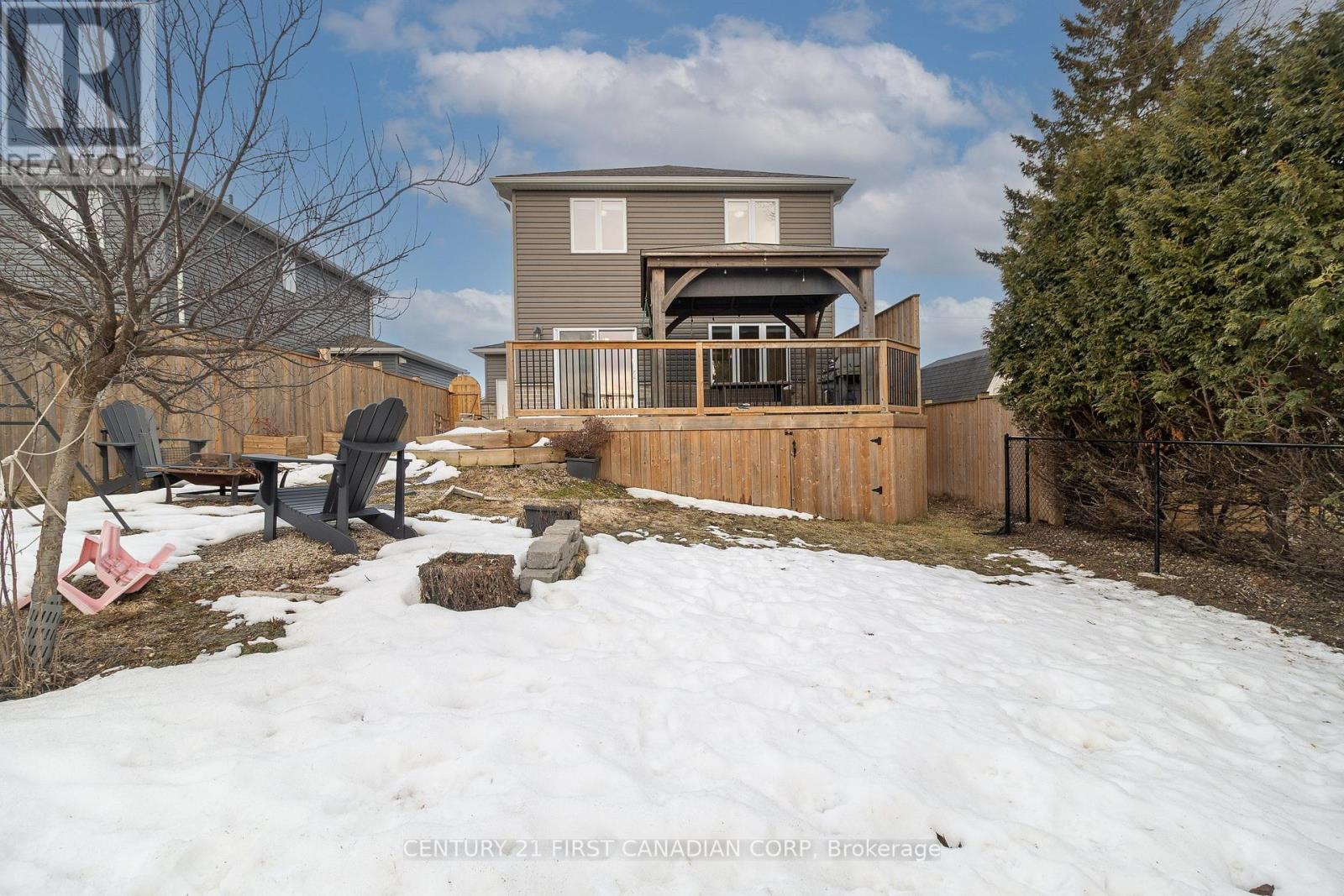 361 Beech Street, Lucan Biddulph, Ontario  N0M 2J0 - Photo 27 - X12848242