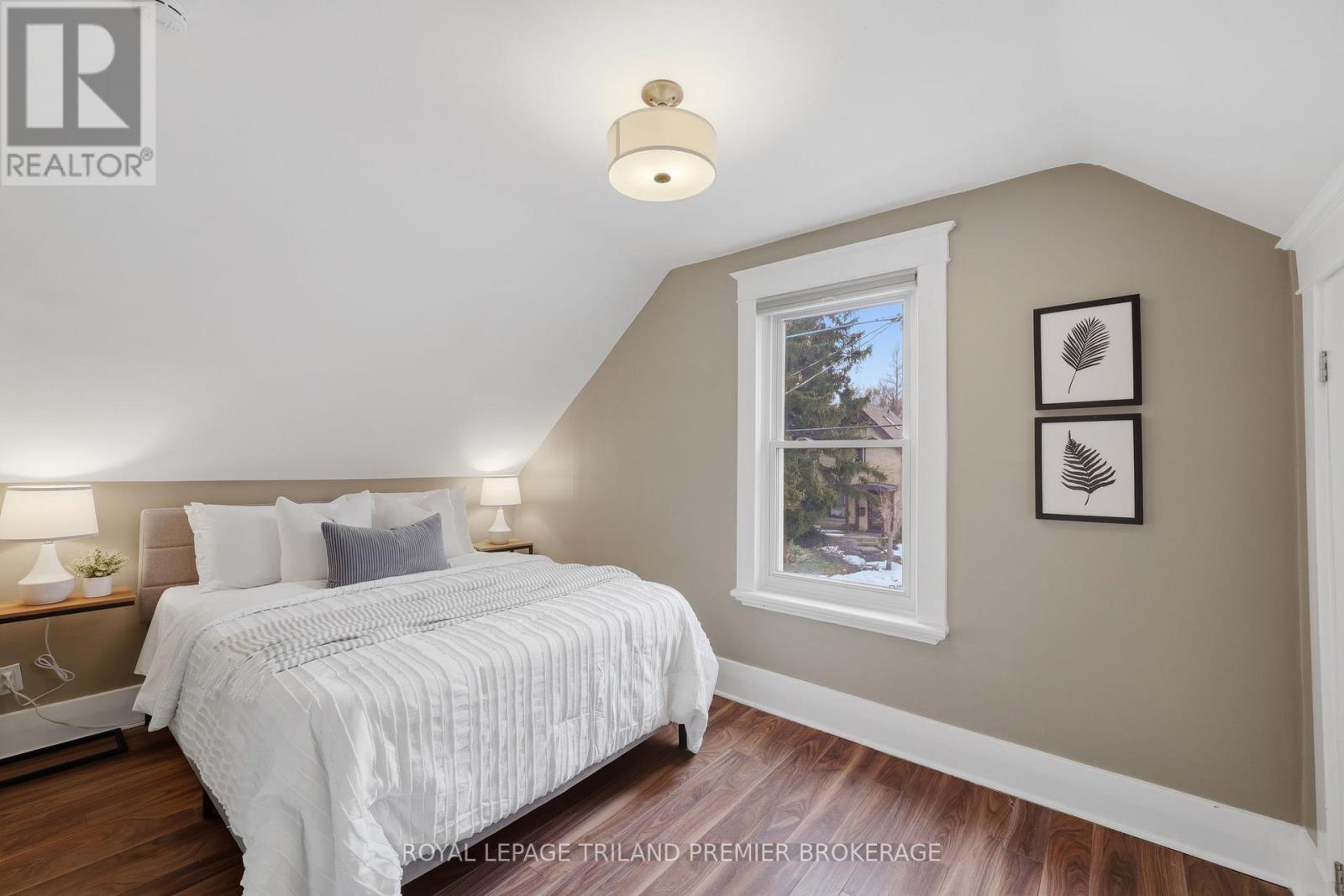 98 Briscoe Street E, London South, Ontario  N6C 1X2 - Photo 25 - X12848272