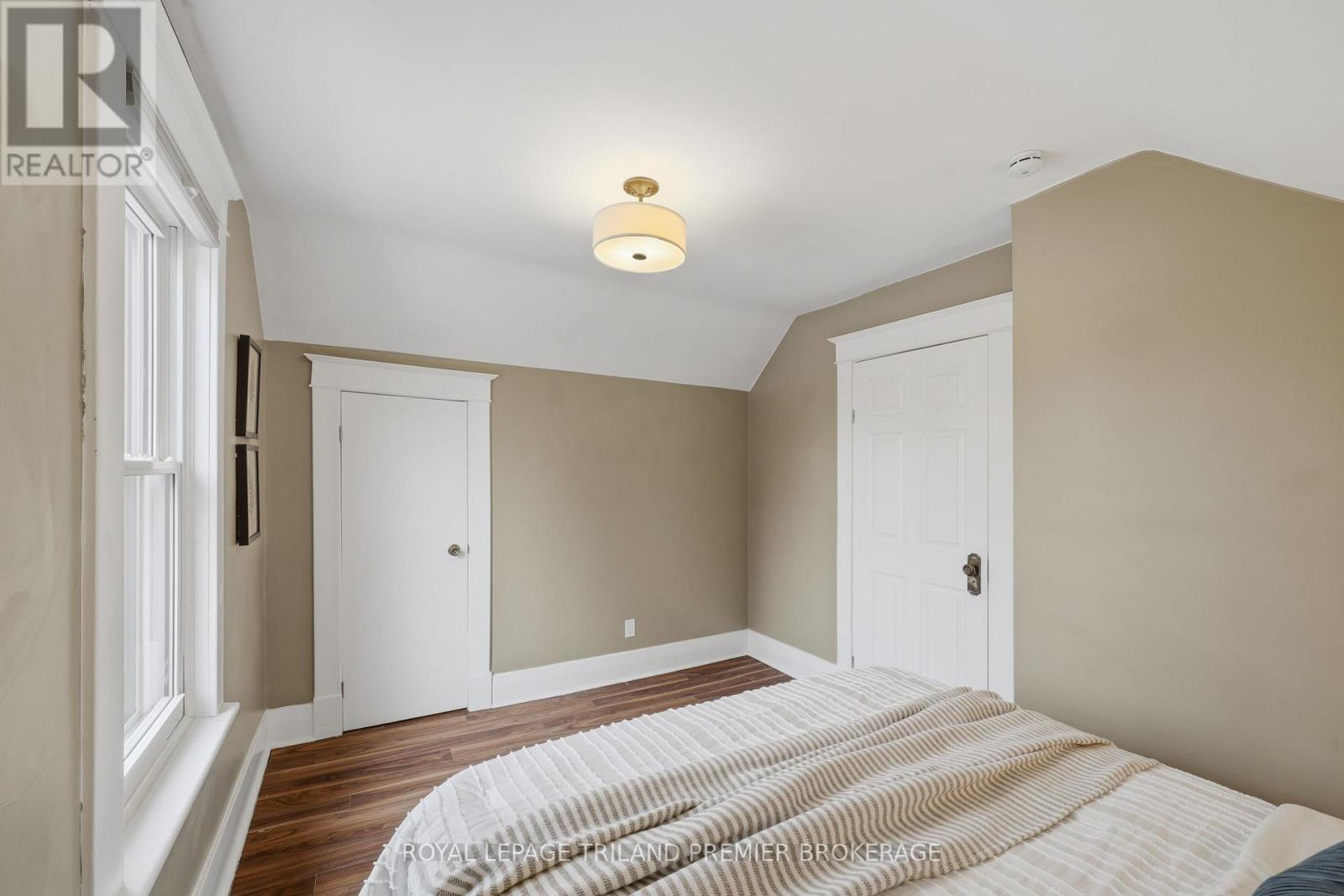 98 Briscoe Street E, London South, Ontario  N6C 1X2 - Photo 27 - X12848272