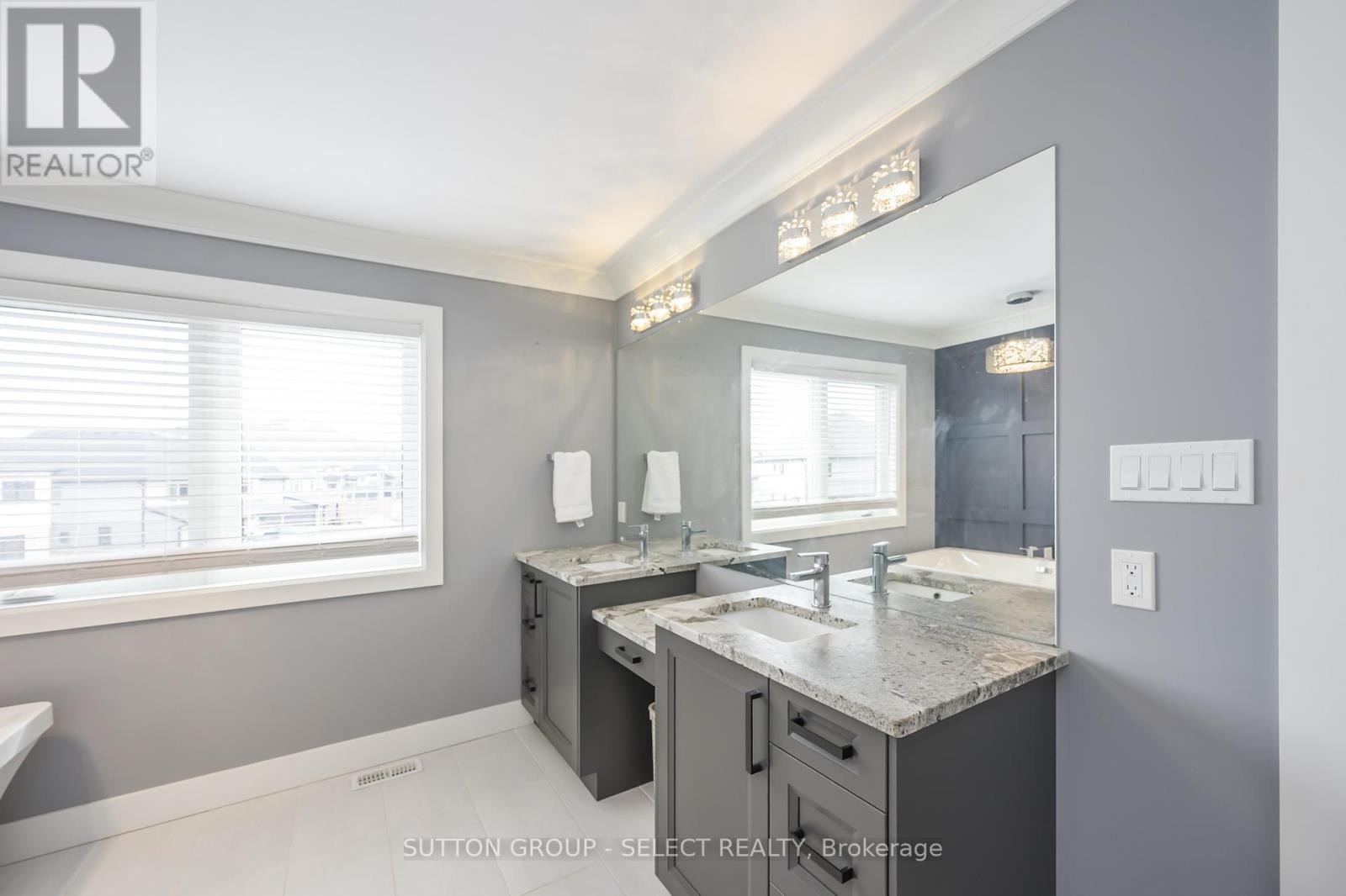 1796 Brayford Avenue, London South, Ontario  N6K 0H4 - Photo 14 - X12848274