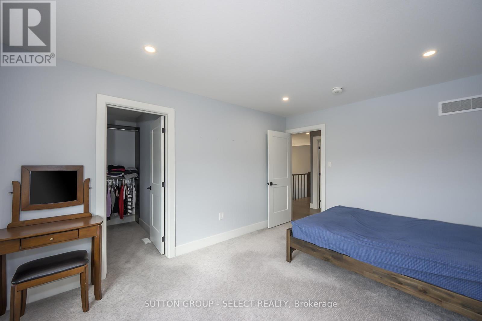 1796 Brayford Avenue, London South, Ontario  N6K 0H4 - Photo 19 - X12848274