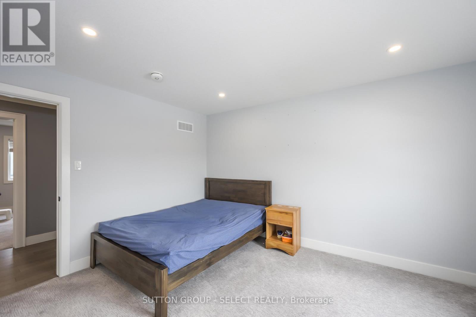 1796 Brayford Avenue, London South, Ontario  N6K 0H4 - Photo 20 - X12848274