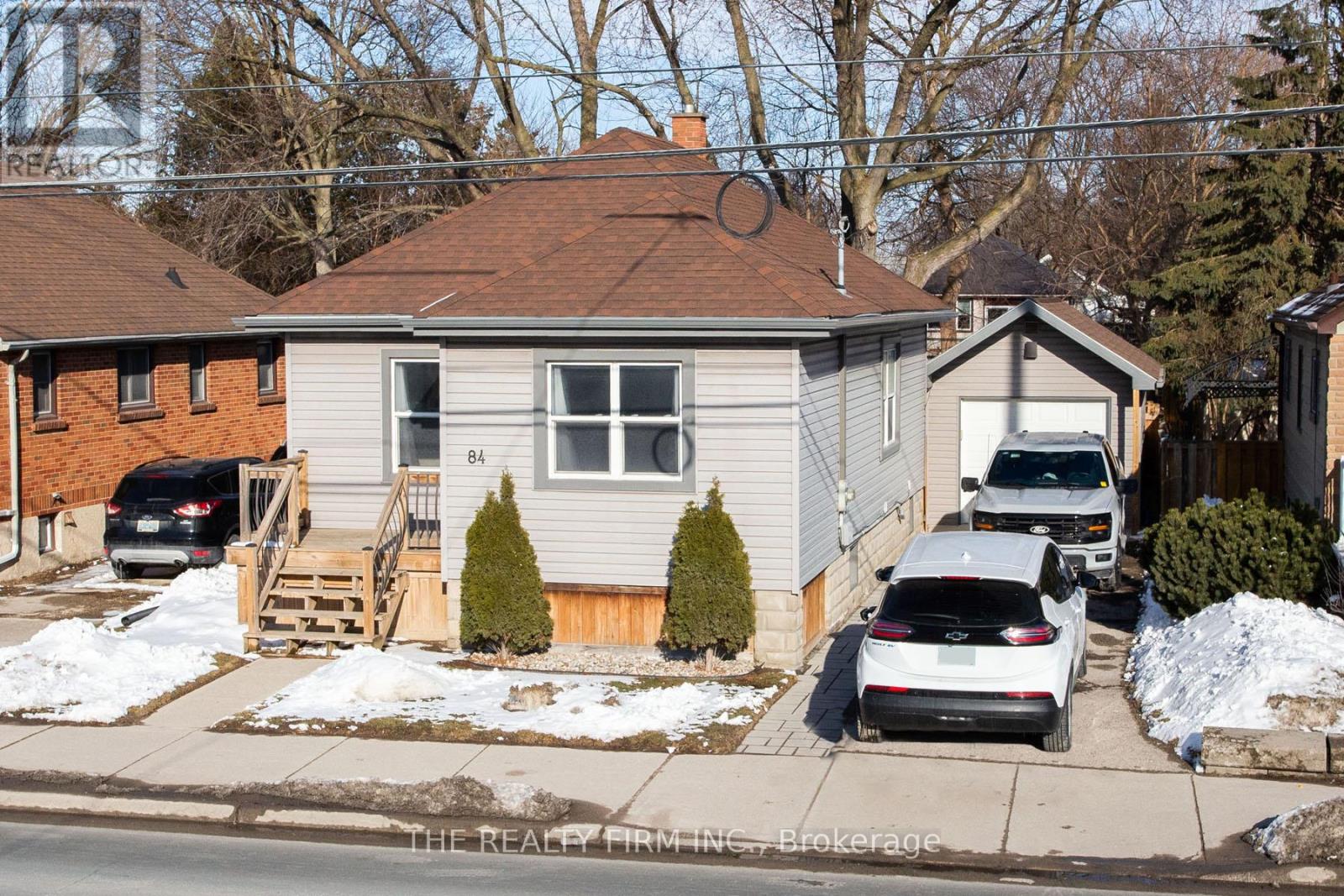 84 Adelaide Street S, London South, Ontario  N5Z 3K5 - Photo 3 - X12848350