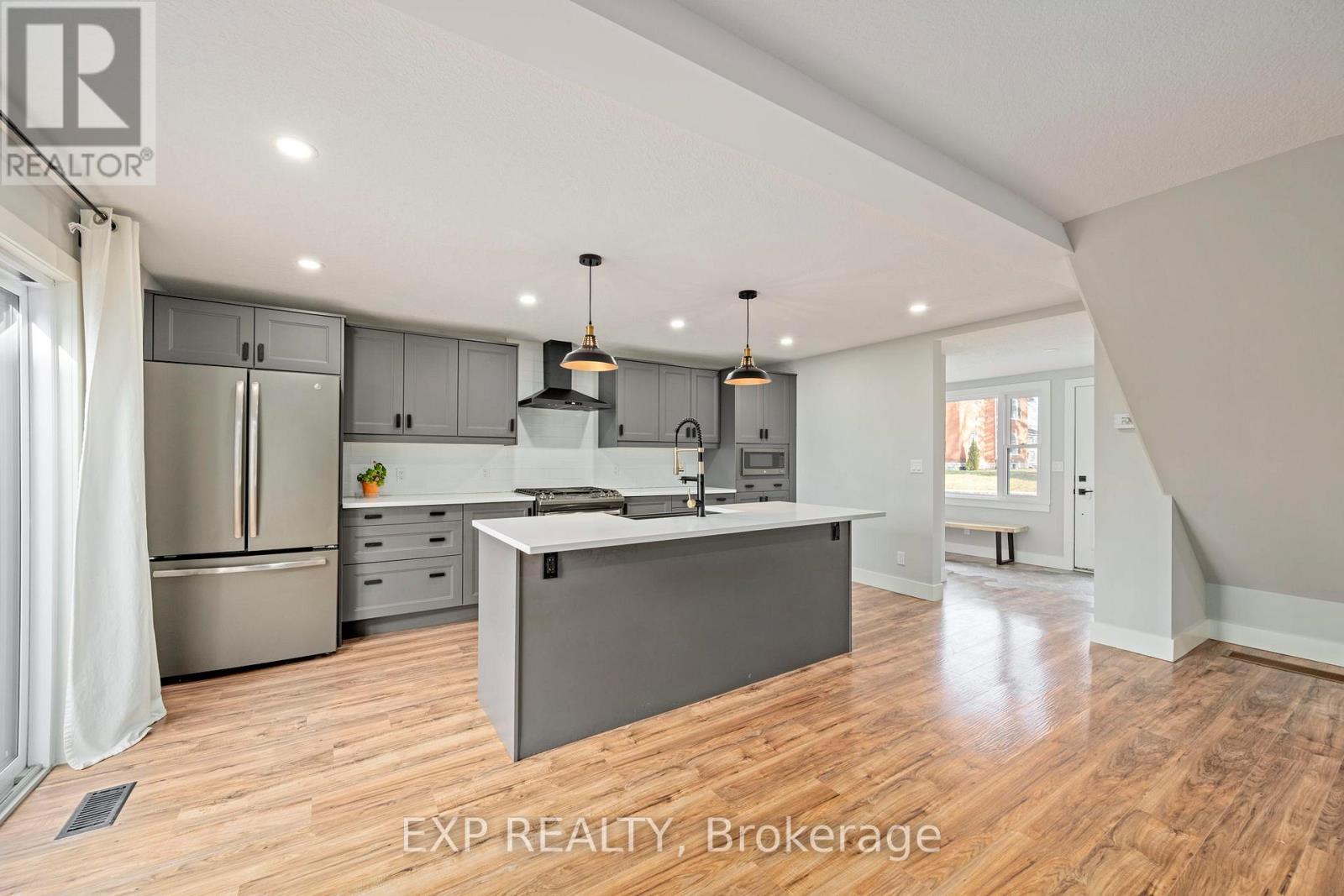 164 Nancy Street, Dutton/dunwich, Ontario  N0L 1J0 - Photo 5 - X12848364