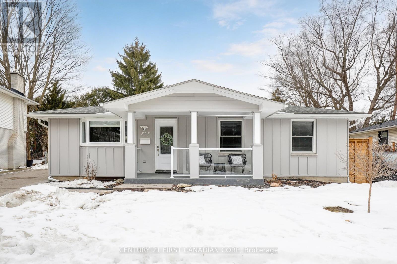 527 Belvedere Avenue, London South, Ontario  N6K 2R4 - Photo 2 - X12848376