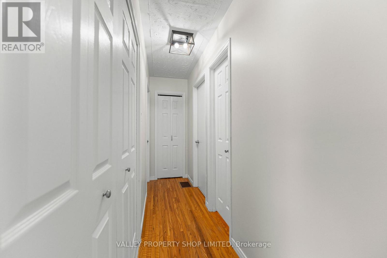 1224 B Line Road, Laurentian Valley, Ontario  K8A 6W8 - Photo 17 - X12848316