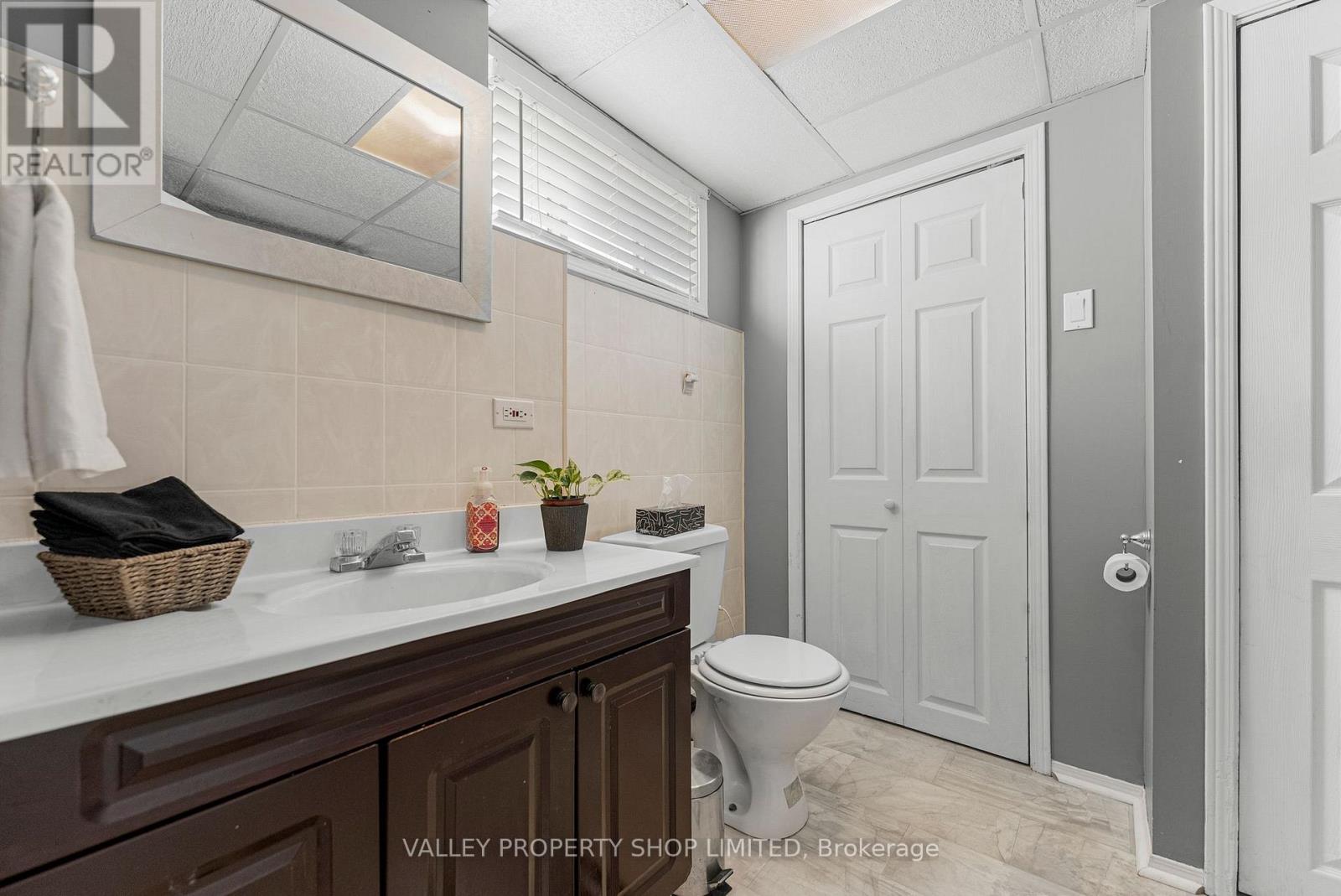 1224 B Line Road, Laurentian Valley, Ontario  K8A 6W8 - Photo 24 - X12848316