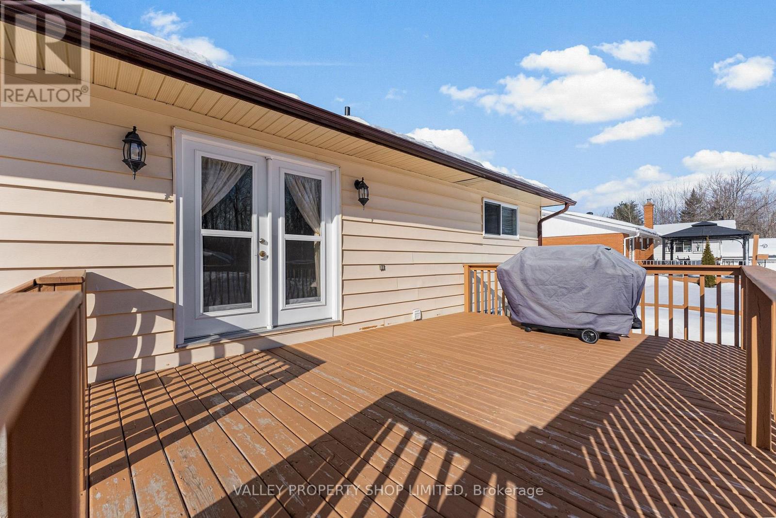 1224 B Line Road, Laurentian Valley, Ontario  K8A 6W8 - Photo 27 - X12848316