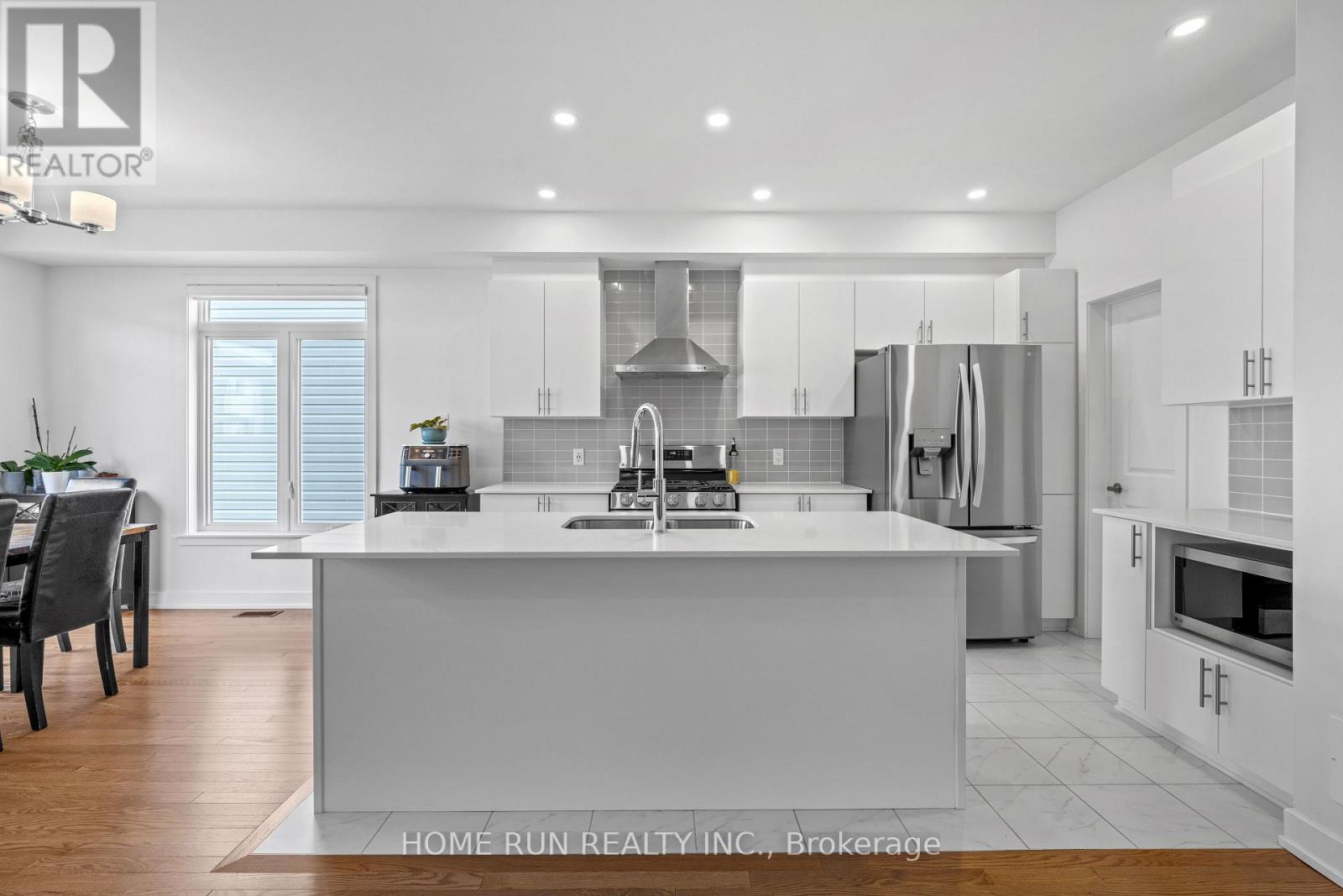 909 Beckton Heights, Ottawa, Ontario  K2S 2X5 - Photo 19 - X12848116