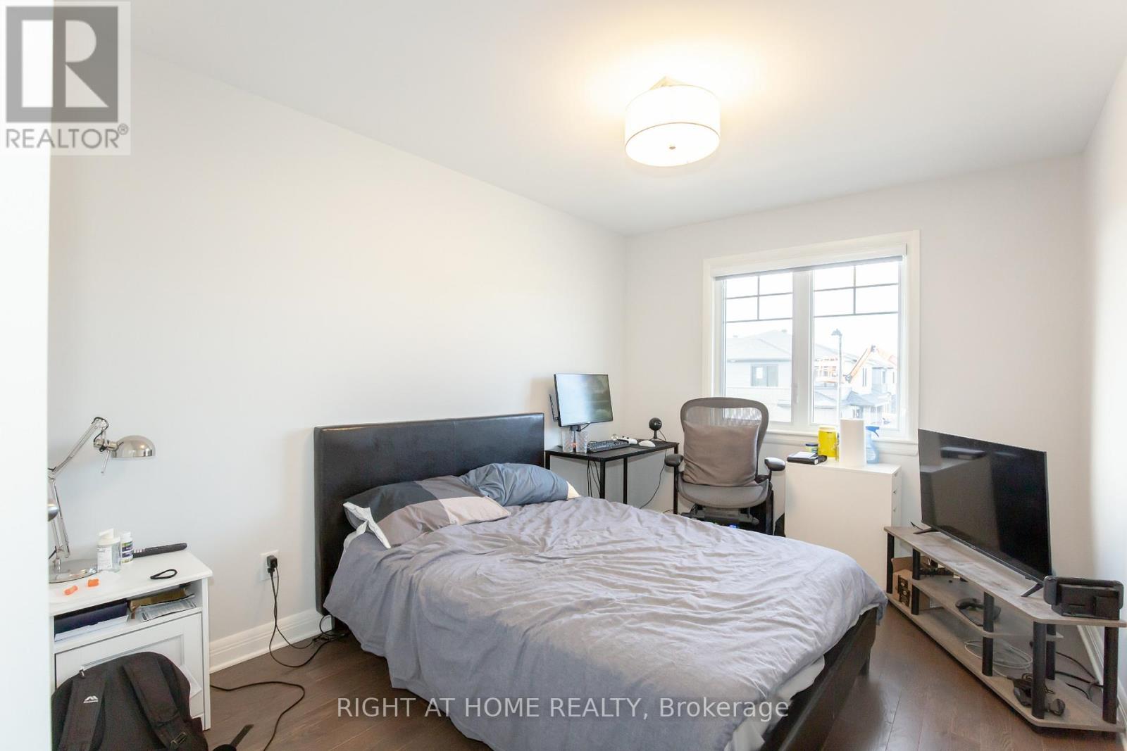 521 Hitzlay Terrace, Ottawa, Ontario  K2T 0S1 - Photo 22 - X12848384