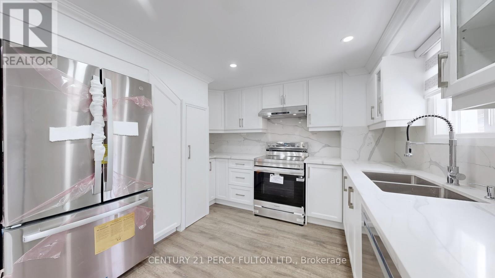 Legal Bsmt - 287 Ravenscroft Road, Ajax, Ontario  L1T 2A3 - Photo 10 - E12833458