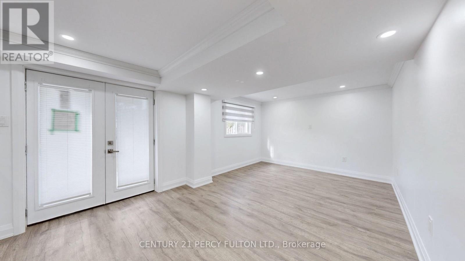 Legal Bsmt - 287 Ravenscroft Road, Ajax, Ontario  L1T 2A3 - Photo 5 - E12833458