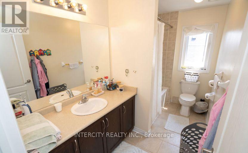 32 Waterview Road, Wasaga Beach, Ontario  L9Z 0E9 - Photo 23 - S12841624