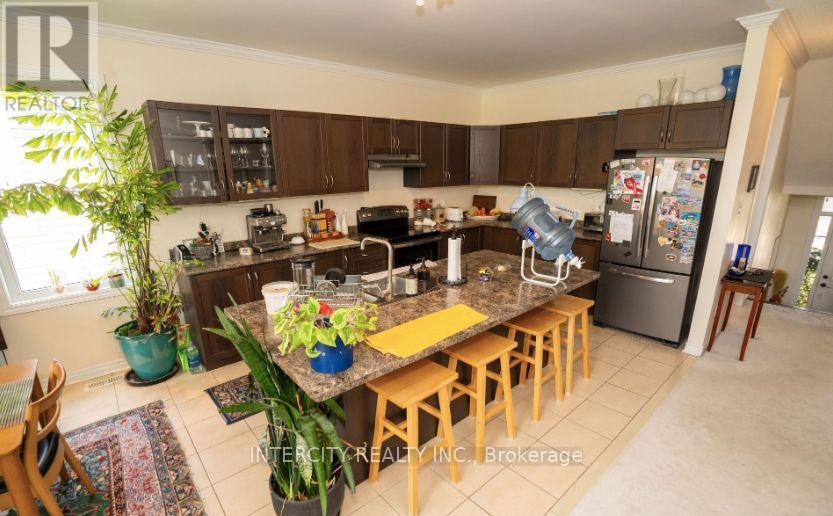 32 Waterview Road, Wasaga Beach, Ontario  L9Z 0E9 - Photo 8 - S12841624