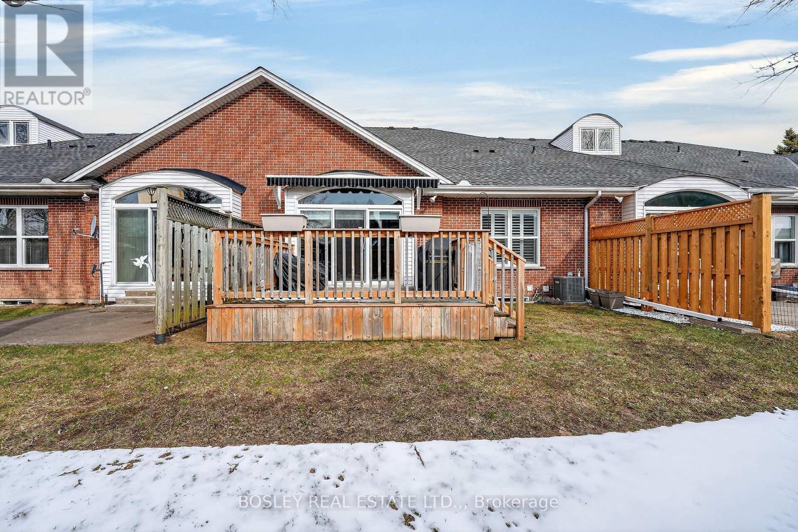 Th 9 - 3381 Montrose Road, Niagara Falls, Ontario  L2H 0J9 - Photo 29 - X12848010