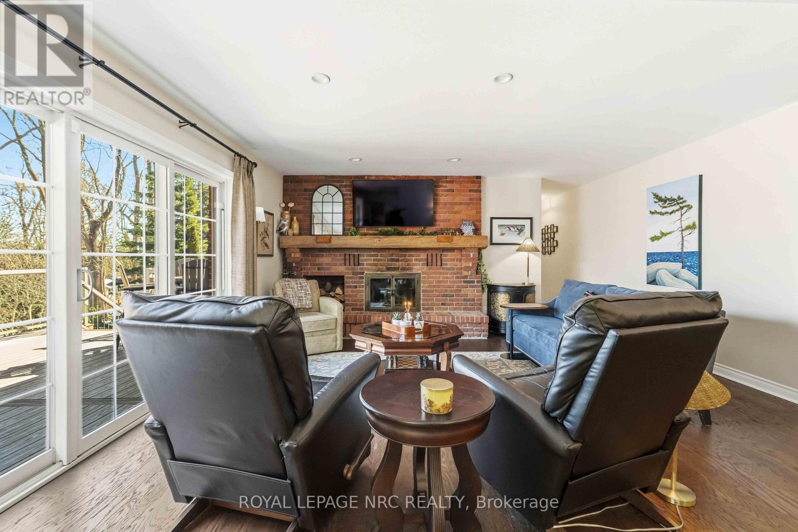 3 Petronella Parkway, Pelham (Fonthill), Ontario  L0S 1E0 - Photo 11 - X12848312