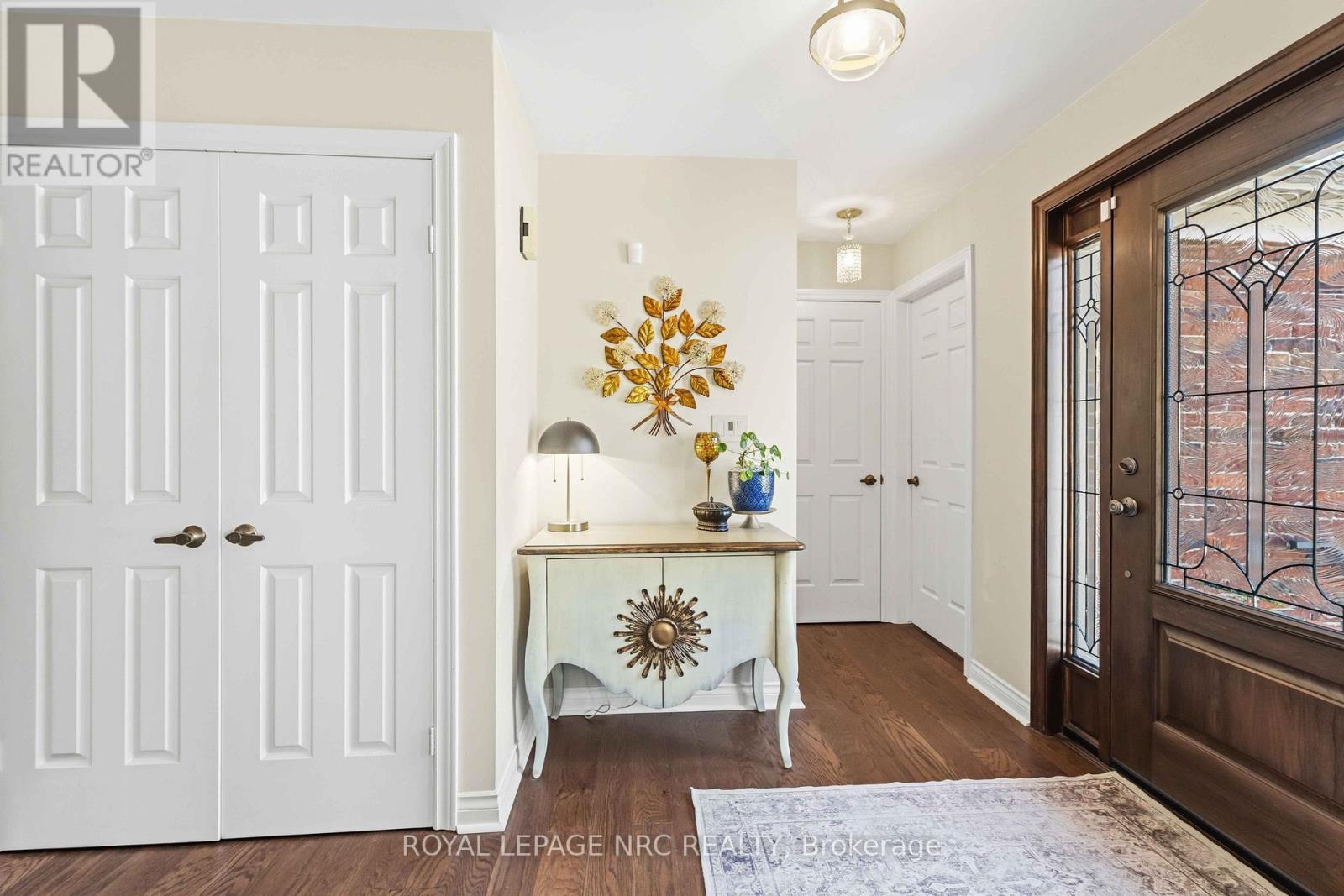 3 Petronella Parkway, Pelham (Fonthill), Ontario  L0S 1E0 - Photo 5 - X12848312