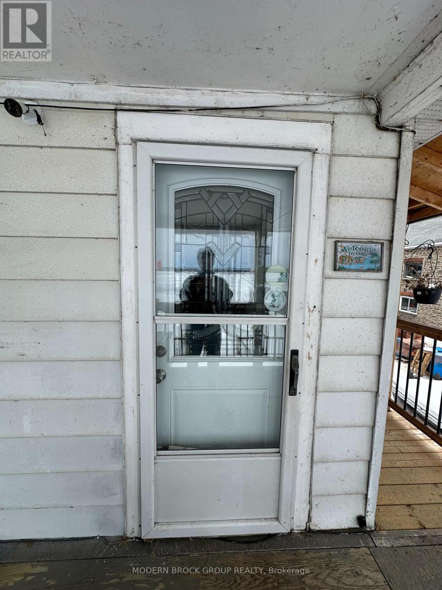 A - 17 Jessie Street, Brockville, Ontario  K6V 3M6 - Photo 5 - X12848216