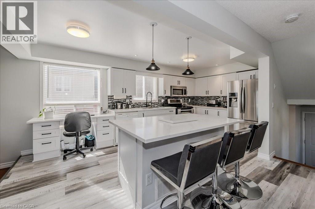 11 Acorn Way, Cambridge, Ontario  N1R 8M3 - Photo 9 - 40809273