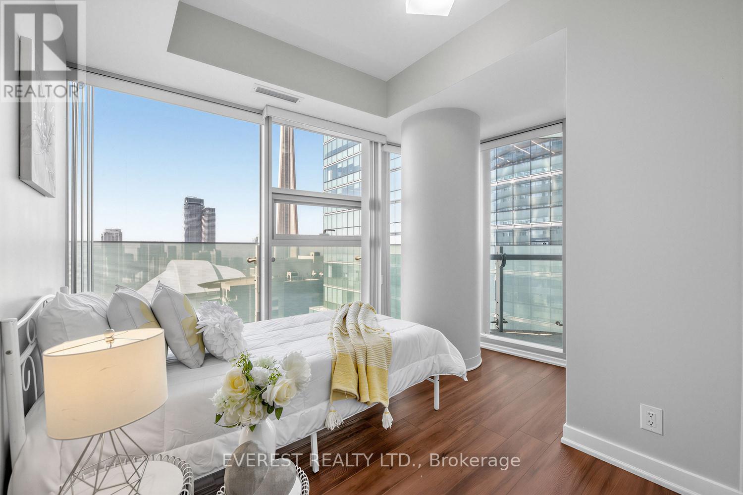 3308 - 14 York Street, Toronto, Ontario  M5J 0B1 - Photo 15 - C12848090