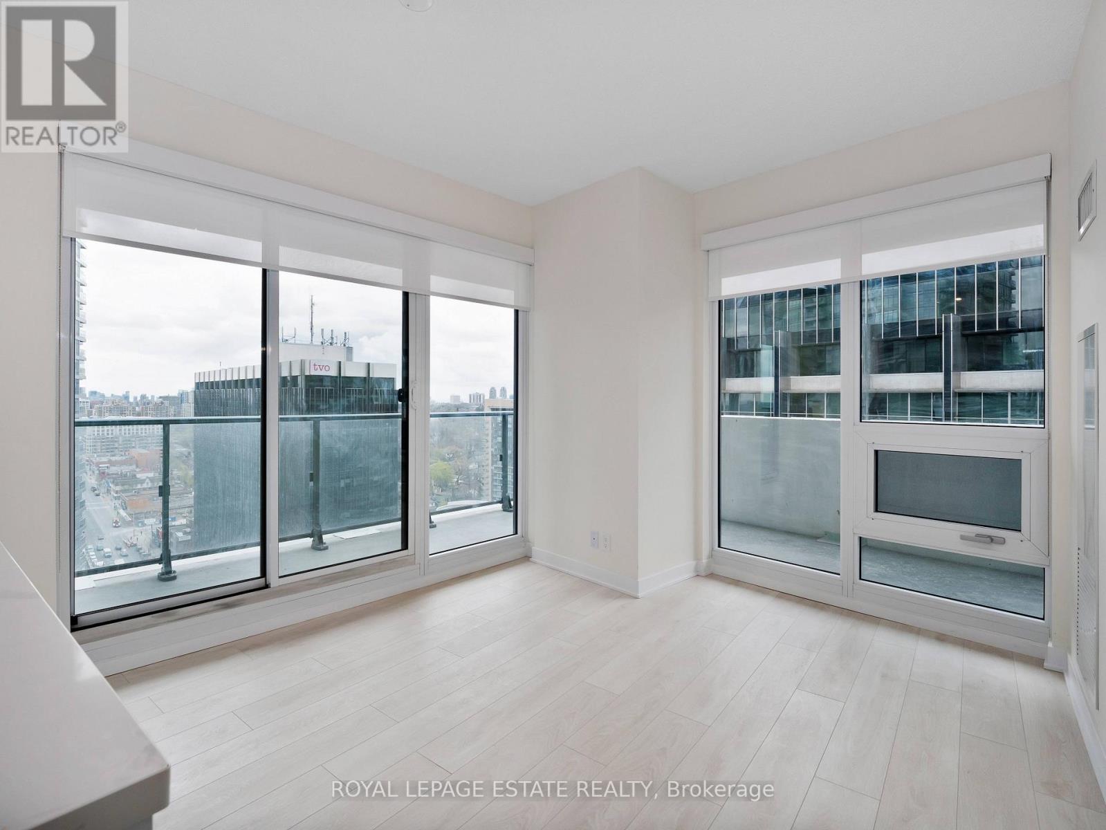 1708 - 2221 Yonge Street, Toronto, Ontario  M4S 2B4 - Photo 7 - C12848190