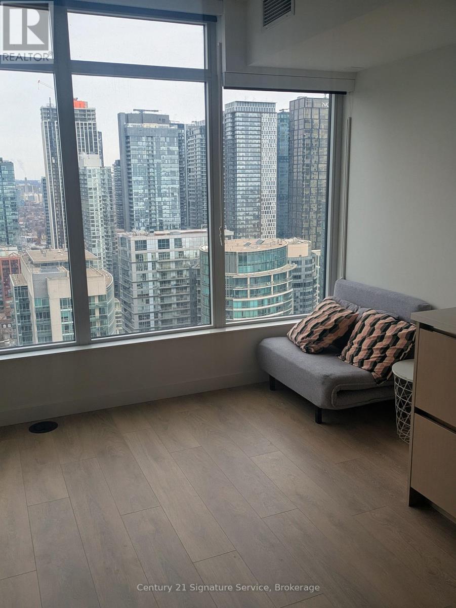 3812 - 1 Concord Cityplace Way, Toronto, Ontario  M5V 0X3 - Photo 13 - C12848194
