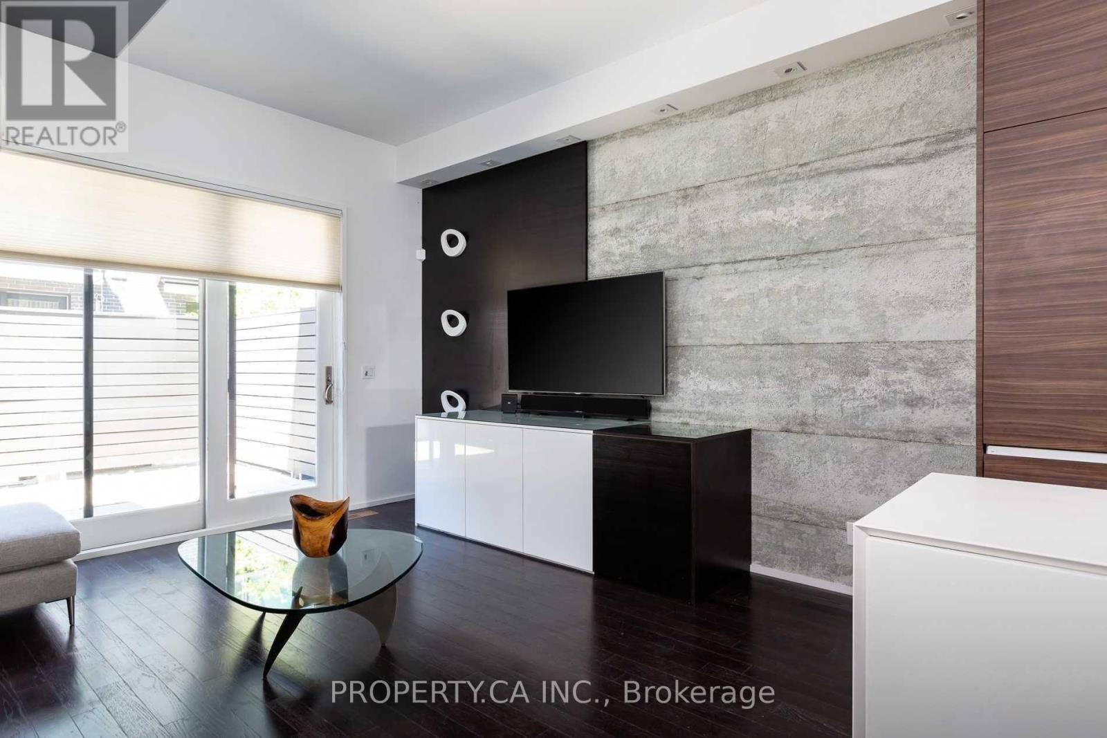 238 Manning Avenue, Toronto, Ontario  M6J 2K7 - Photo 11 - C12848294