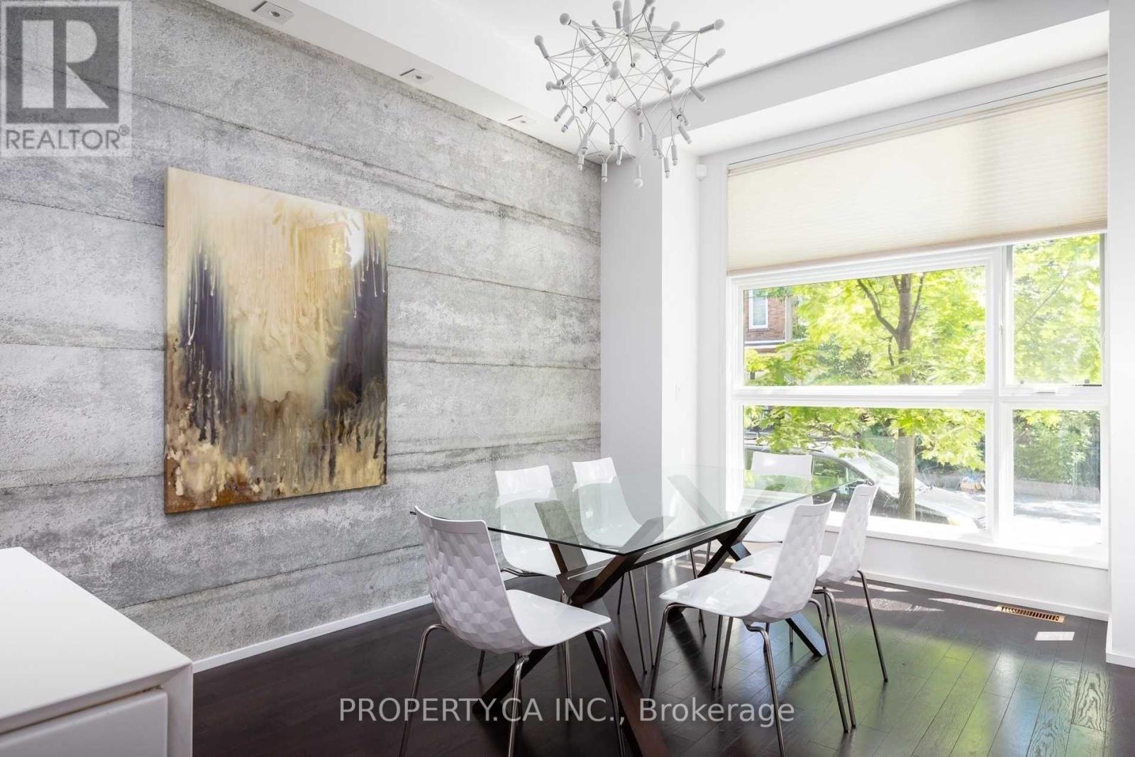 238 Manning Avenue, Toronto, Ontario  M6J 2K7 - Photo 2 - C12848294