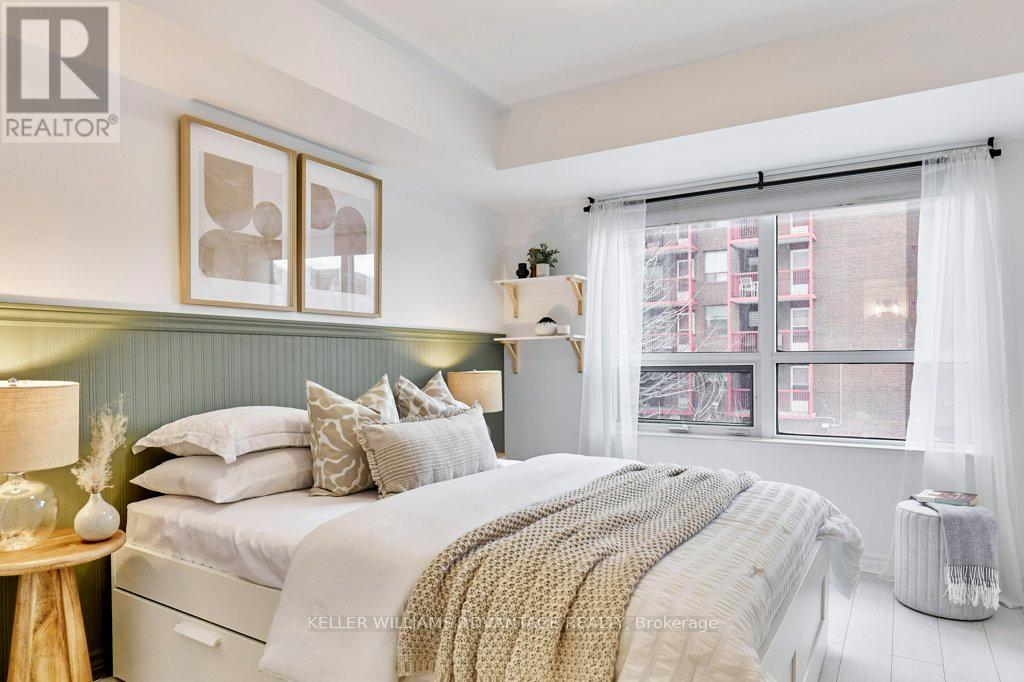 224 - 35 Saranac Boulevard, Toronto, Ontario  M6A 2G4 - Photo 9 - C12848338