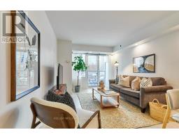 224 - 35 SARANAC BOULEVARD, Toronto, Ontario