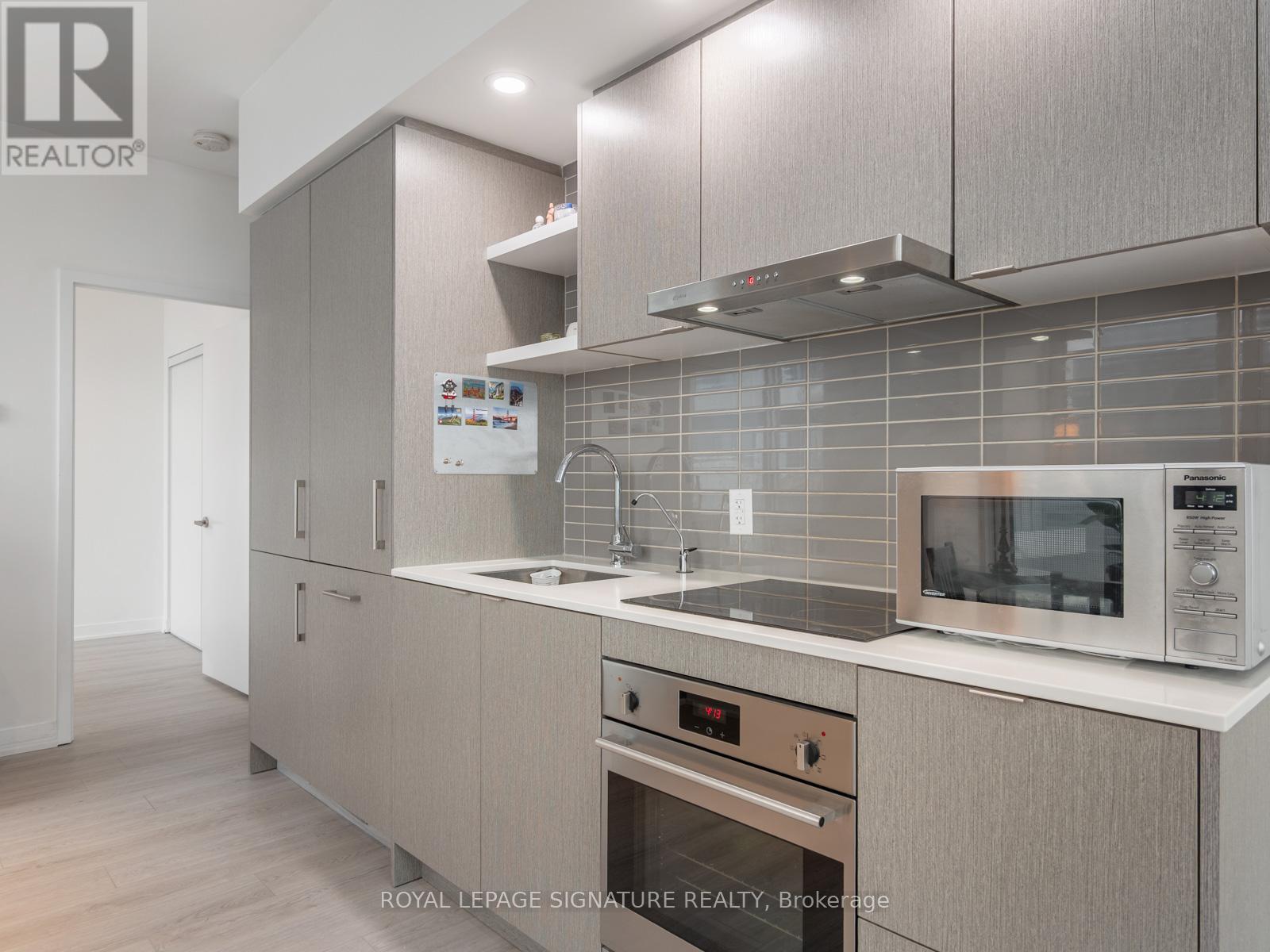 4910 - 88 Harbour Street, Toronto, Ontario  M7A 2S1 - Photo 17 - C12848352