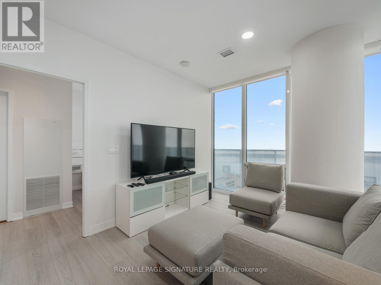 4910 - 88 Harbour Street, Toronto, Ontario  M7A 2S1 - Photo 19 - C12848352