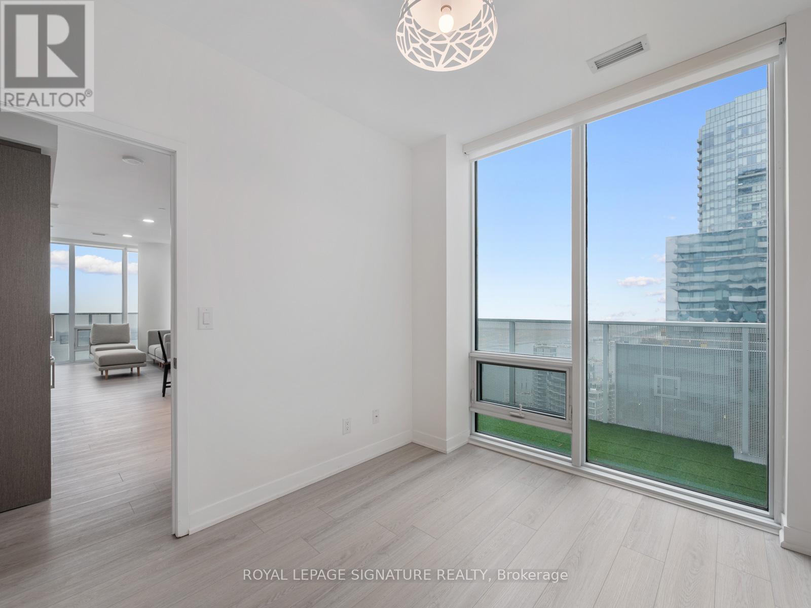 4910 - 88 Harbour Street, Toronto, Ontario  M7A 2S1 - Photo 27 - C12848352