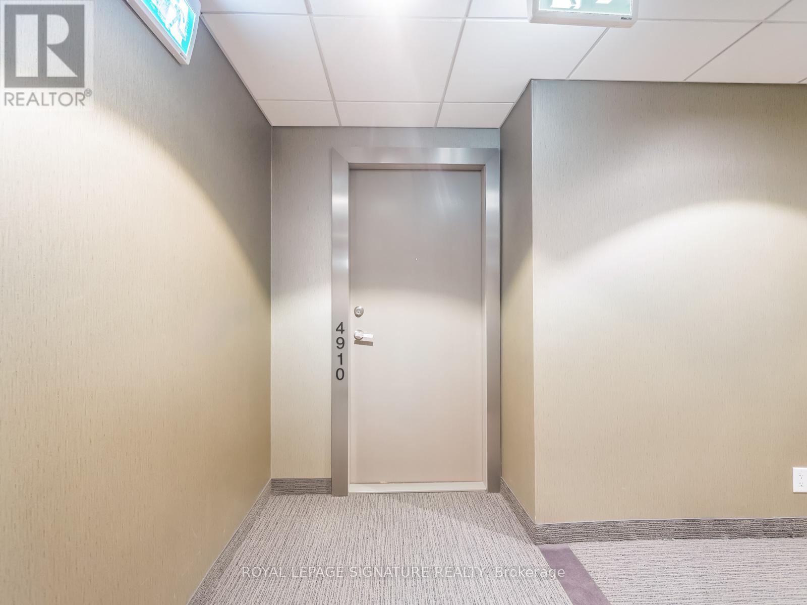 4910 - 88 Harbour Street, Toronto, Ontario  M7A 2S1 - Photo 7 - C12848352